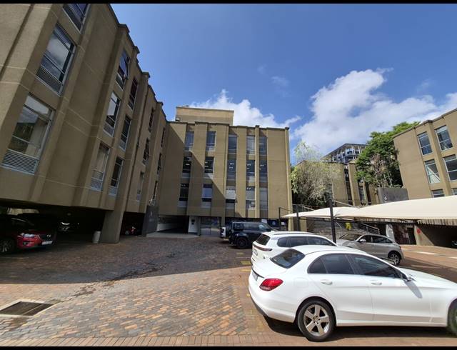 181M² OFFICE TO LET IN ROSEBANK